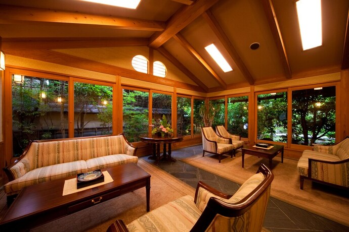 Imagen de los interiores del Hotel Yufuin Onsen Ryotei Tanokura. Foto 32