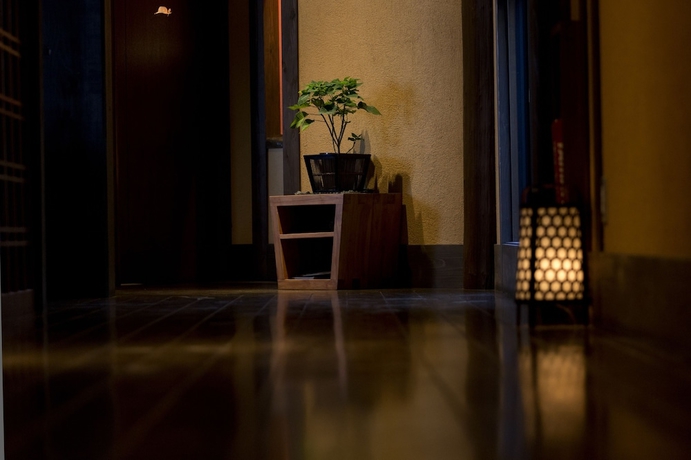Imagen de los interiores del Hotel Yufuin Onsen Toshoan. Foto 18