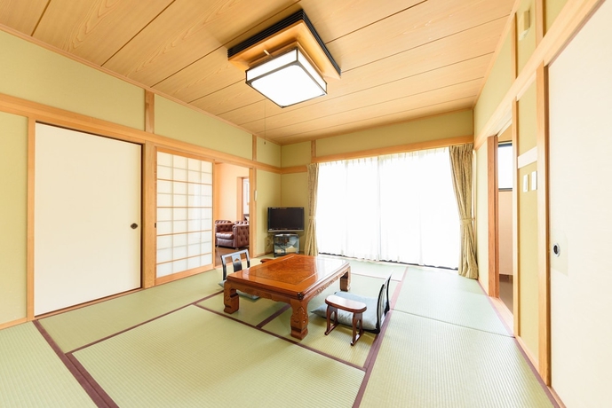 Imagen de la habitación del Hotel Yufuin Onsen Tsukanoma. Foto 3
