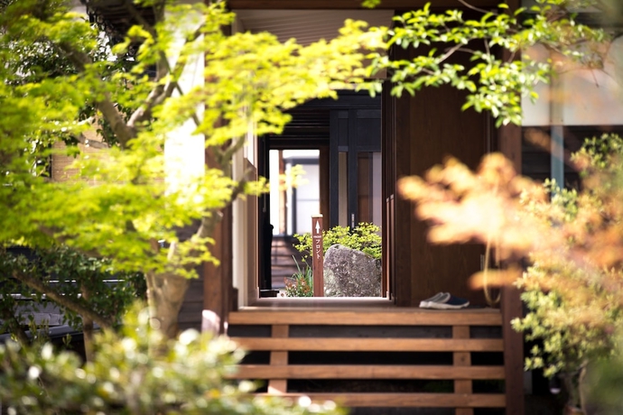 Imagen de los interiores del Hotel Yufuin Onsen Tsukanoma. Foto 18