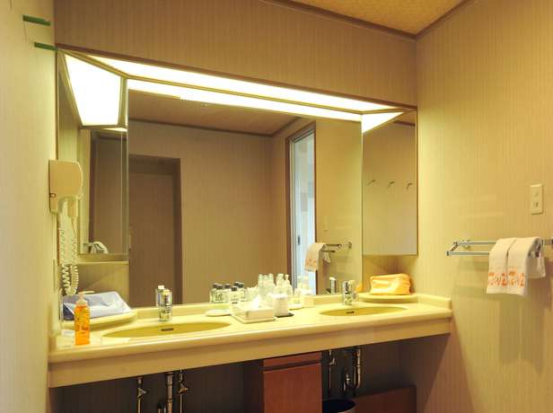 Imagen de la habitación del Hotel Yufuin Onsen Yufuin Kotobuki Hananosho. Foto 10