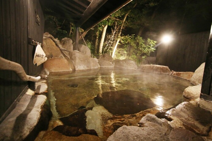 Imagen general del Hotel Yufuin Ryoan Wazanhou. Foto 2
