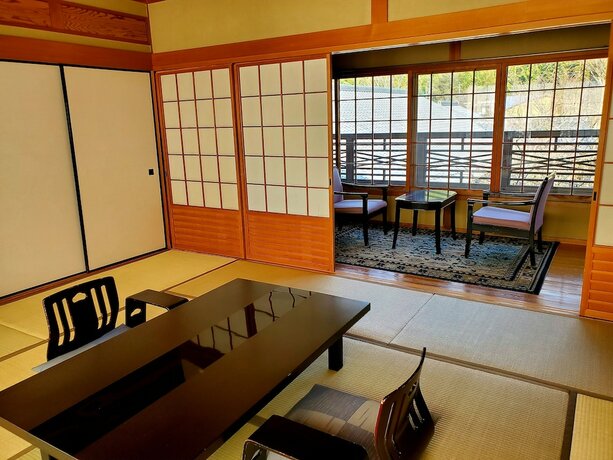 Imagen de la habitación del Hotel Yufuin Santokan. Foto 29