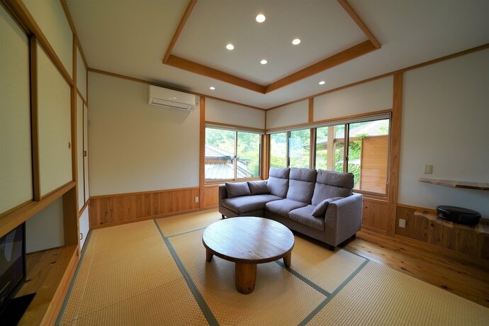 Imagen de la habitación del Hotel Yufuin Sumika. Foto 21