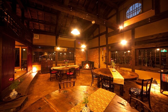 Imagen de los interiores del Hotel Yufuin Tagasode. Foto 16