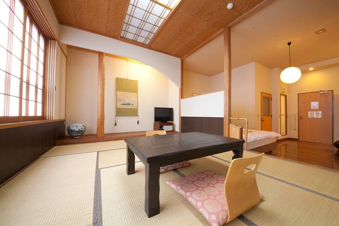 Imagen de la habitación del Hotel Yufuin Yawaragi-no-Sato Yadoya. Foto 10
