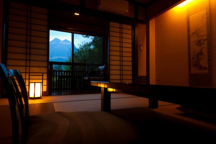 Imagen de la habitación del Hotel Yufunogo Saigakukan. Foto 14