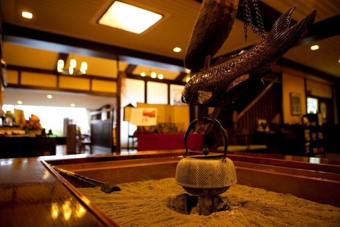 Imagen de los interiores del Hotel Yufunogo Saigakukan. Foto 35