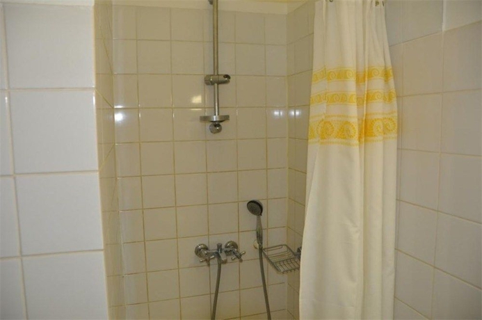 Imagen de la habitación del Hotel Yug. Foto 2