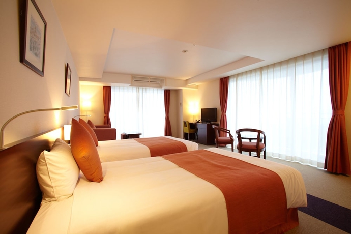 Imagen de la habitación del Hotel Yugaf Inn Okinawa. Foto 14