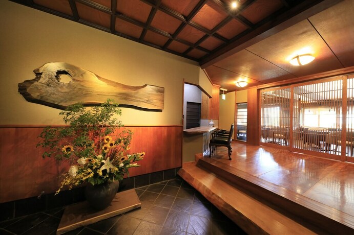 Imagen de los interiores del Hotel Yugarawa Fuga. Foto 34