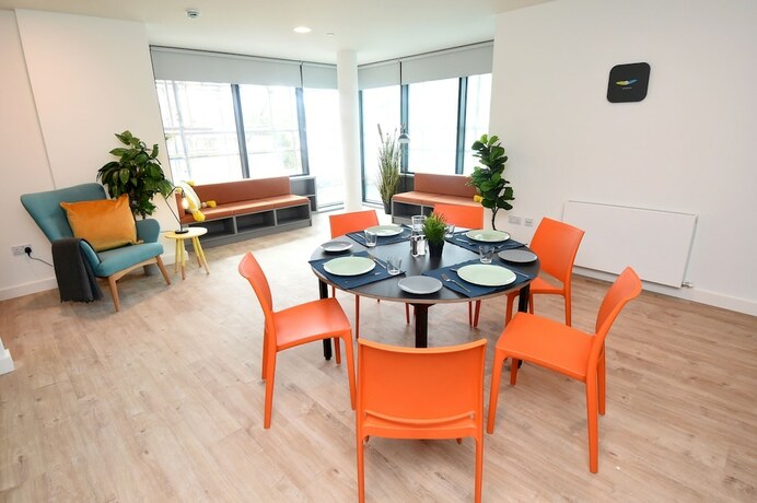 Imagen de la habitación del Hotel Yugo Explore - Lee Point. Foto 16