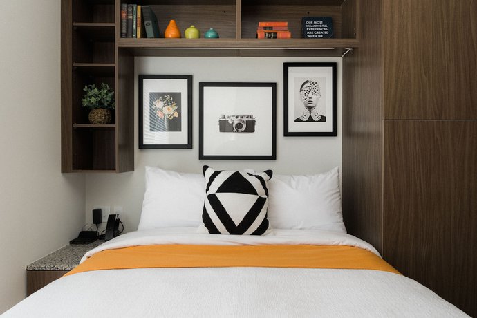Imagen de la habitación del Hotel Yugo Guest Suites. Foto 2