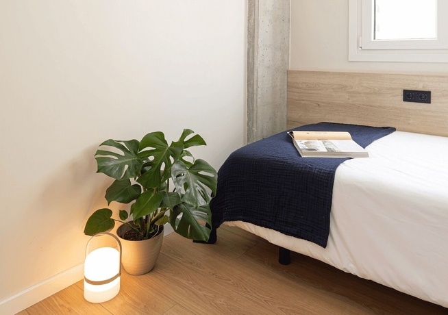 Imagen de la habitación del Hotel Yugo Terrassa. Foto 5