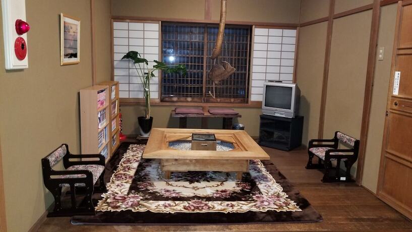 Imagen general del Hotel Yuhigaura Onsen Konoya. Foto 15