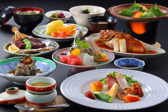 Imagen del bar/restaurante del Hotel Yuhikaigan Shokaku. Foto 9