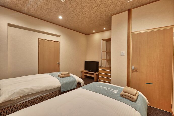 Imagen general del Hotel Yuhina. Foto 18