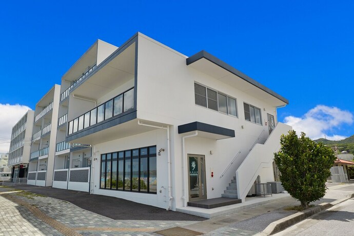 Imagen de los interiores del Hotel Yuhina. Foto 30