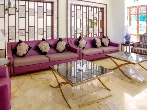 Imagen de los interiores del Hotel Yuhuayuan Sanya Resort. Foto 14