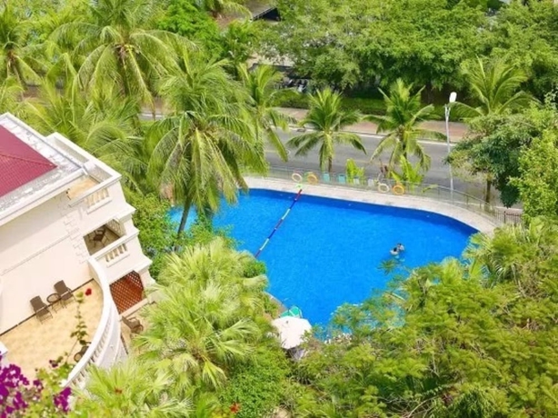Imagen de la piscina del Hotel Yuhuayuan Sanya Resort. Foto 17