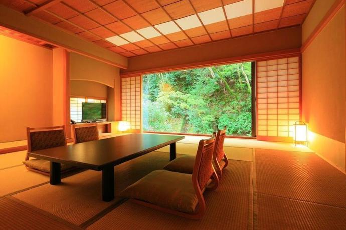 Imagen de la habitación del Hotel Yui. Foto 15