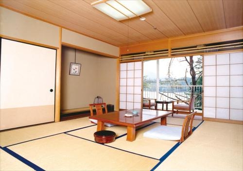 Imagen de la habitación del Hotel Yukai Resort Enakyo Kokusai. Foto 6