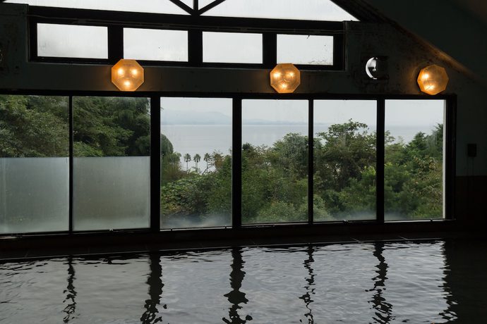 Imagen de la piscina del Hotel Yukai Resort Hirado Senrigahamaonsen Ranpu. Foto 20