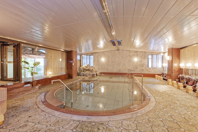 Imagen general del Hotel Yukai Resort Kurobe Unazukionsen Unazuki Grand Hotel. Foto 4