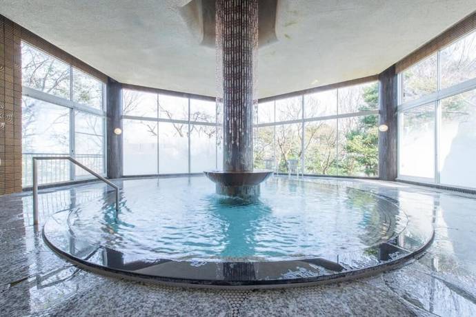 Imagen de la piscina del Hotel Yukai Resort New Maruya Bekkan. Foto 18