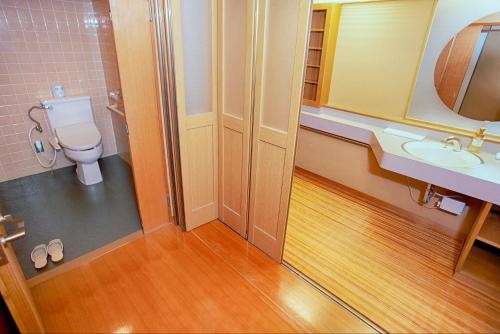 Imagen de la habitación del Hotel Yukai Resort Saichoraku. Foto 6