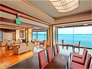 Imagen general del Hotel Yukai Resort Wakuraonsen Kinpaso, Nanao. Foto 2