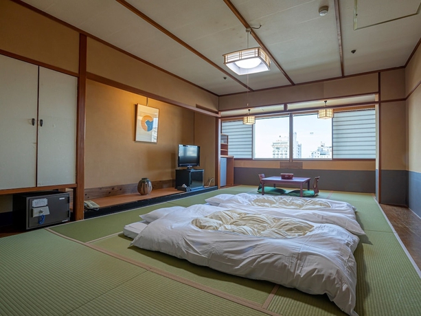Imagen de la habitación del Hotel Yukai Resort Yamashiroonsen Saichoraku. Foto 9