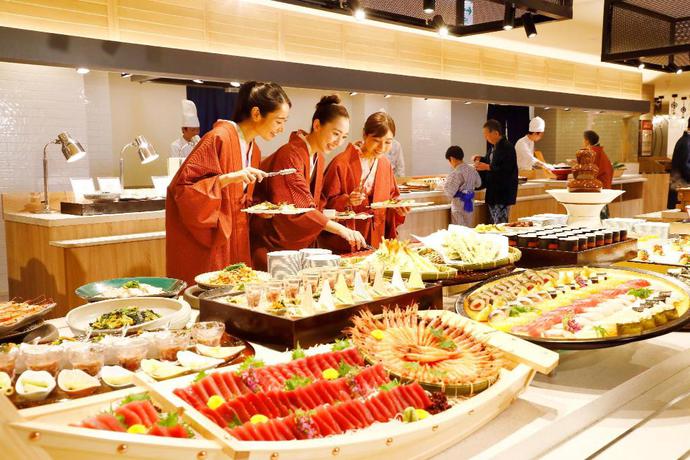 Imagen del bar/restaurante del Hotel Yukai Resort Yumuraonsen Miyoshiya. Foto 3