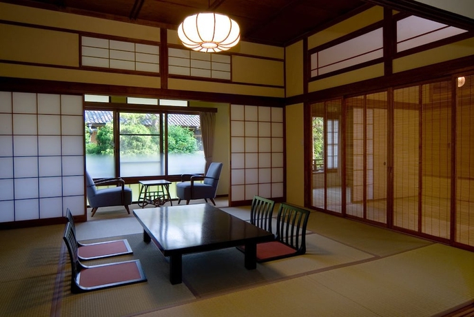 Imagen de la habitación del Hotel Yukairou Kikuya. Foto 12