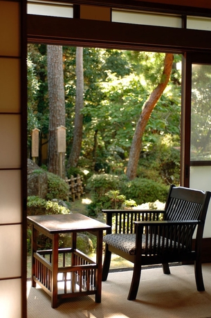 Imagen de la habitación del Hotel Yukairou Kikuya. Foto 17