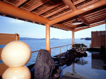 Imagen de los interiores del Hotel Yukemurino-yado Biwanso. Foto 11
