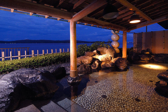 Imagen de los interiores del Hotel Yukemurino-yado Biwanso. Foto 12