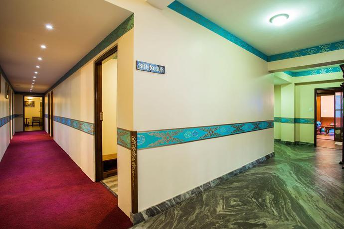Imagen de los interiores del Hotel Yukhang. Foto 12