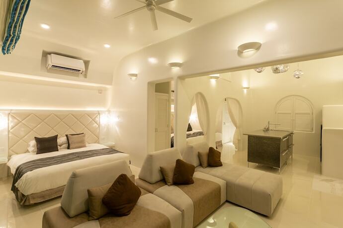 Imagen de la habitación del Hotel Yuki Suite Kourijima. Foto 36