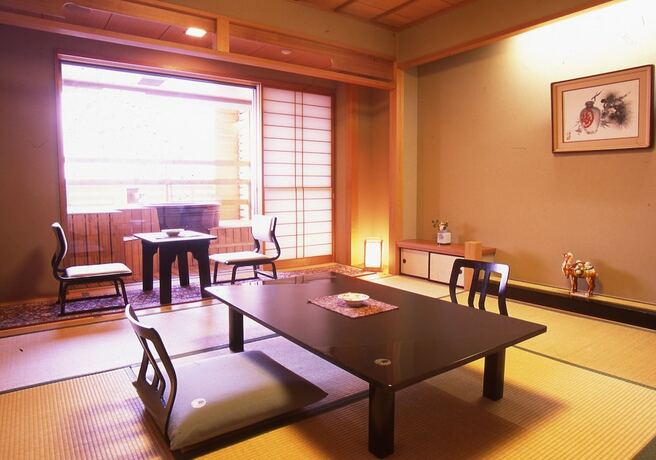 Imagen de la habitación del Hotel Yukibou Hakusen. Foto 15