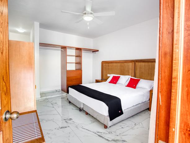 Imagen de la habitación del Hotel Yukon, Playa del Carmen. Foto 6