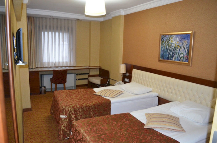 Imagen de la habitación del Hotel Yuksel. Foto 9