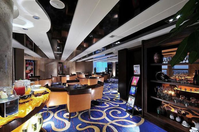 Imagen del bar/restaurante del Hotel Yulong International. Foto 2
