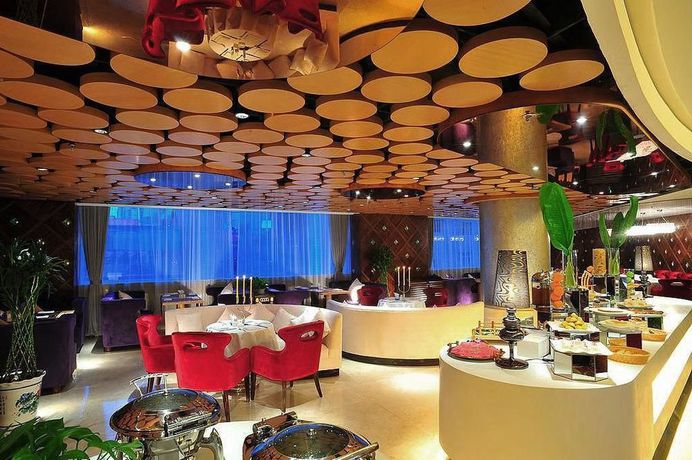 Imagen del bar/restaurante del Hotel Yulong International. Foto 3