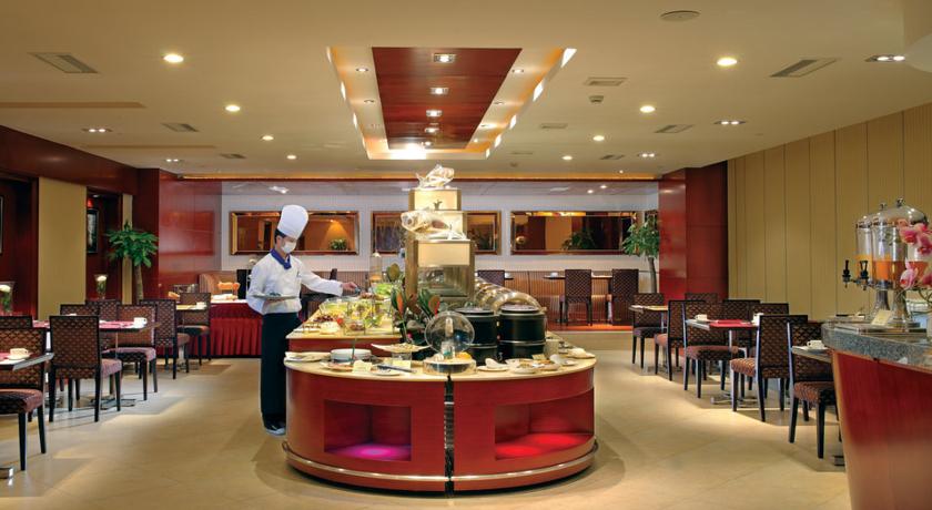 Imagen del bar/restaurante del Hotel Yuloon Shanghai. Foto 3