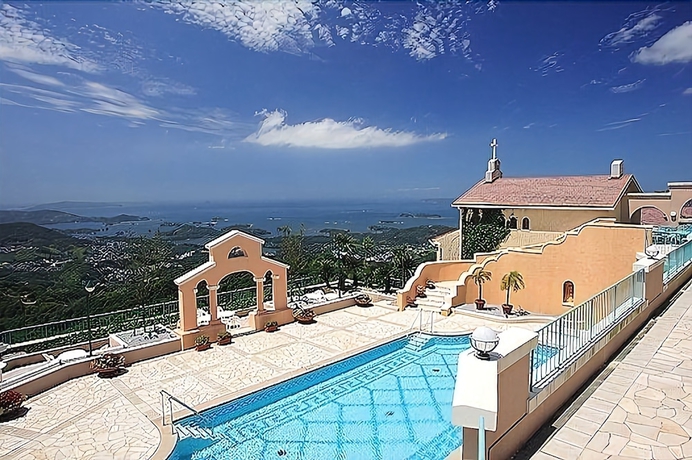 Imagen de la piscina del Hotel Yumihari No Oka. Foto 13