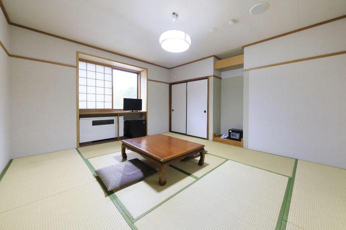 Imagen de la habitación del Hotel Yumorikamaya. Foto 4