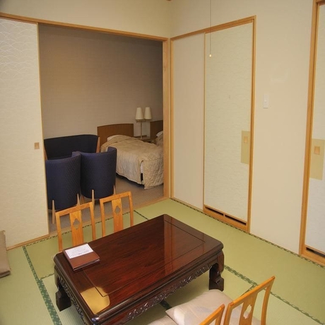 Imagen de la habitación del Hotel Yumoto Ginsenkaku. Foto 7
