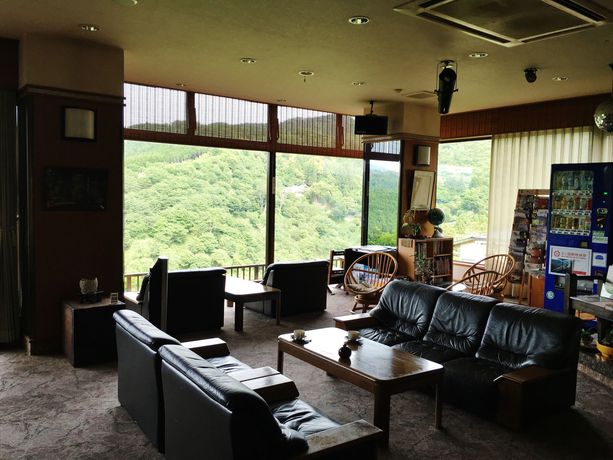 Imagen de la piscina del Hotel Yumoto Hounoya. Foto 15
