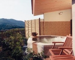 Imagen general del Hotel Yumoto Kompira Onsen Hananoyu Koubaitei. Foto 2